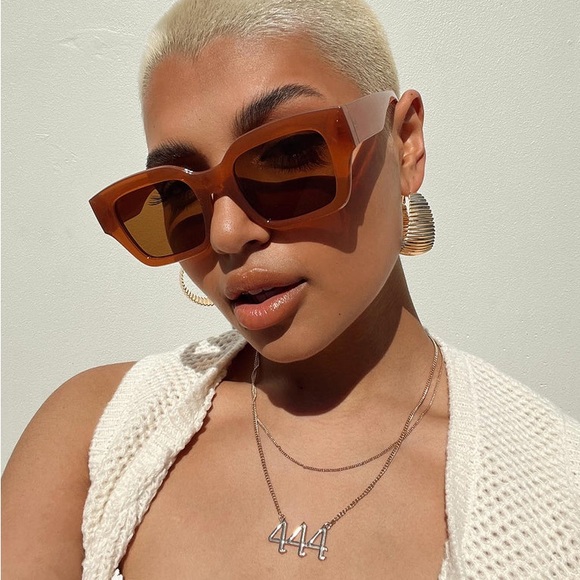 Princess Polly Accessories - Princess Polly Dutton Sunnies in Brown